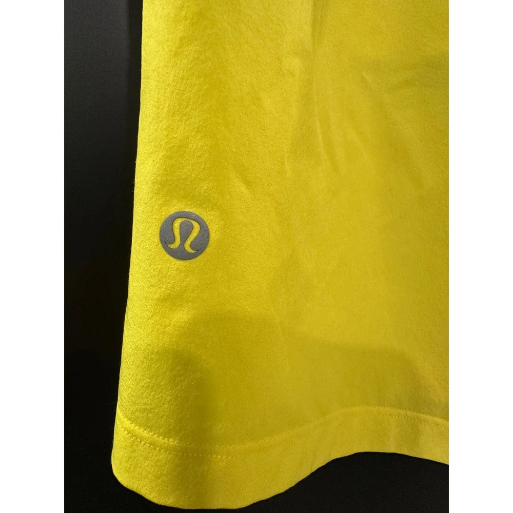 Lululemon THE Short 9 Inch Linerless Yellow Mens Training Shorts Size L LM7AJBS